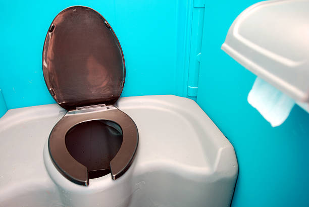 Porta potty delivery and setup in Tyler Run, PA